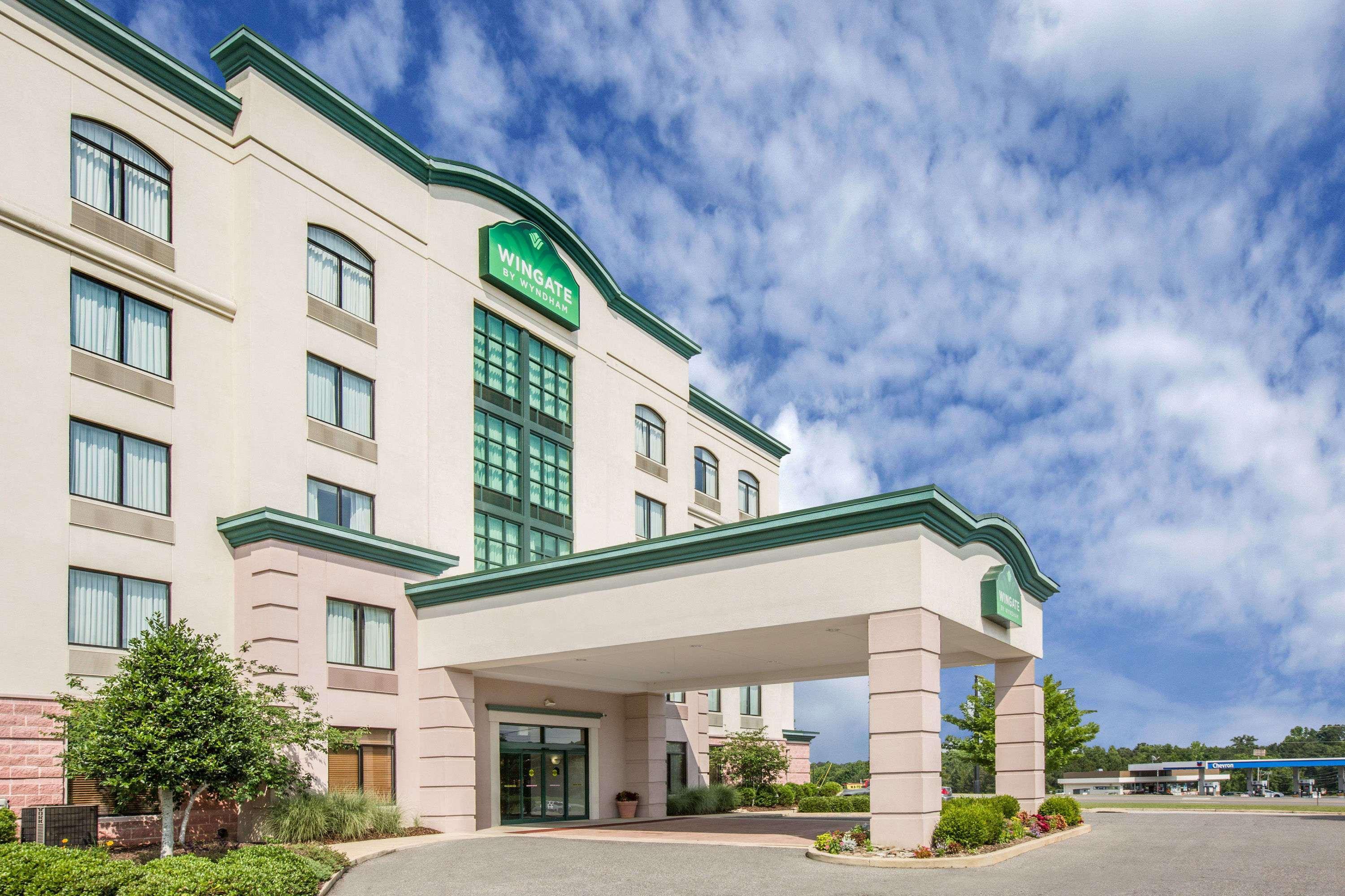 Wingate By Wyndham Tuscaloosa Hotell Exteriör bild