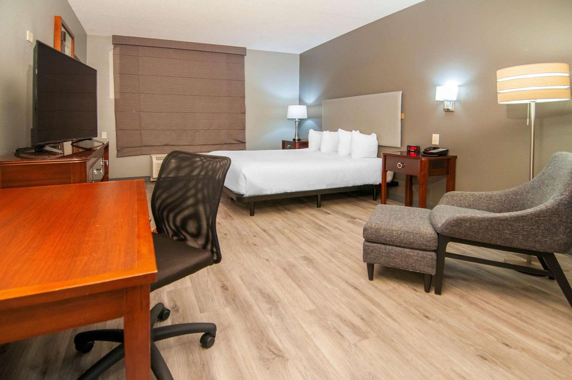 Wingate By Wyndham Tuscaloosa Hotell Exteriör bild
