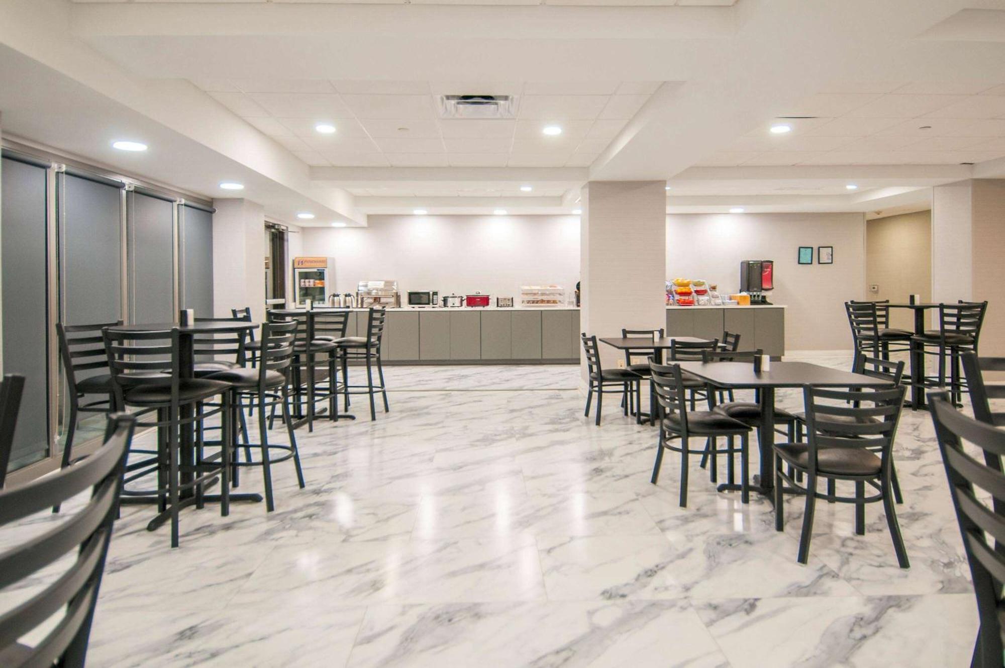 Wingate By Wyndham Tuscaloosa Hotell Exteriör bild