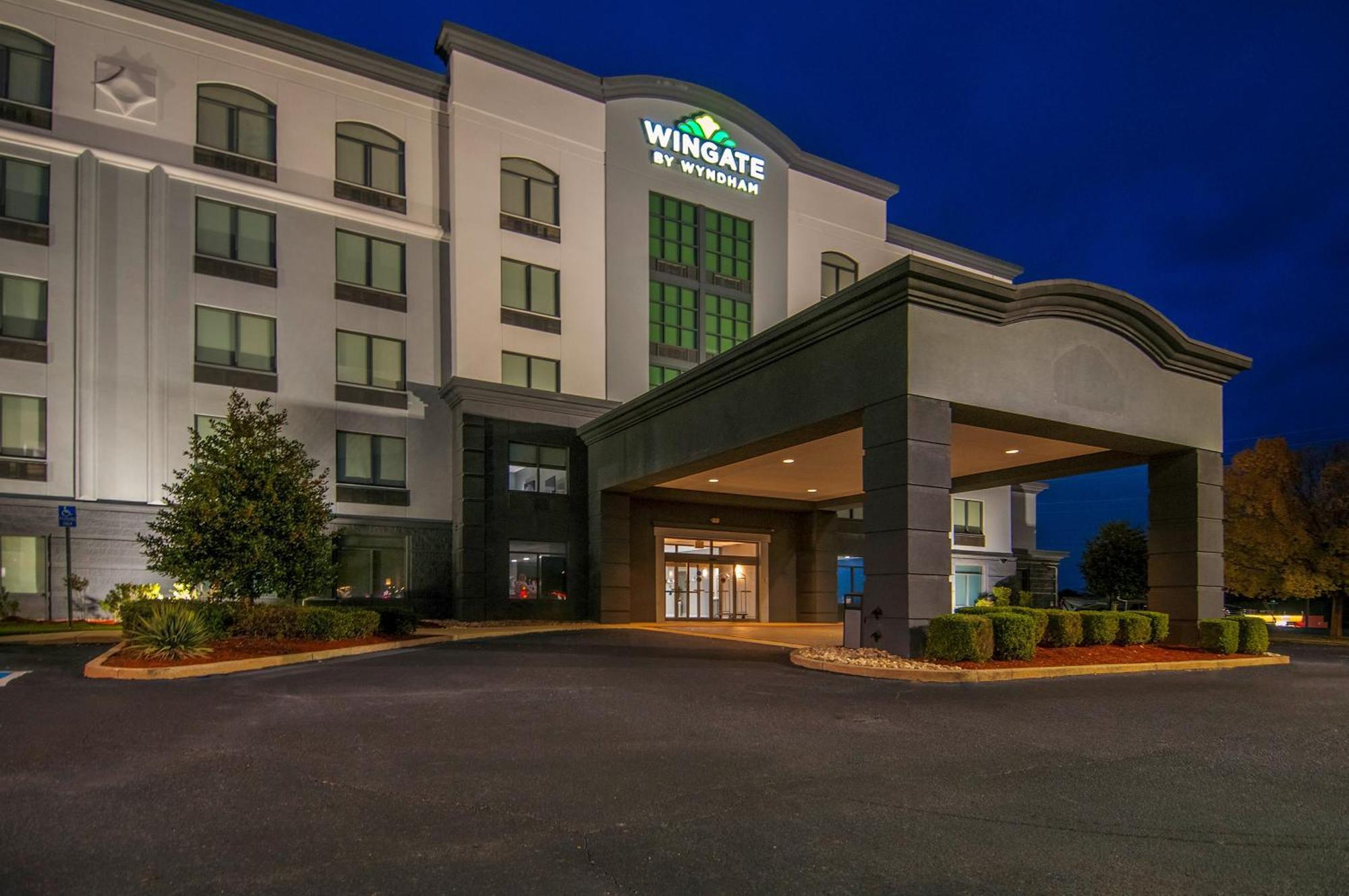 Wingate By Wyndham Tuscaloosa Hotell Exteriör bild